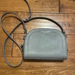 Marc jacobs gray crossbody bag
